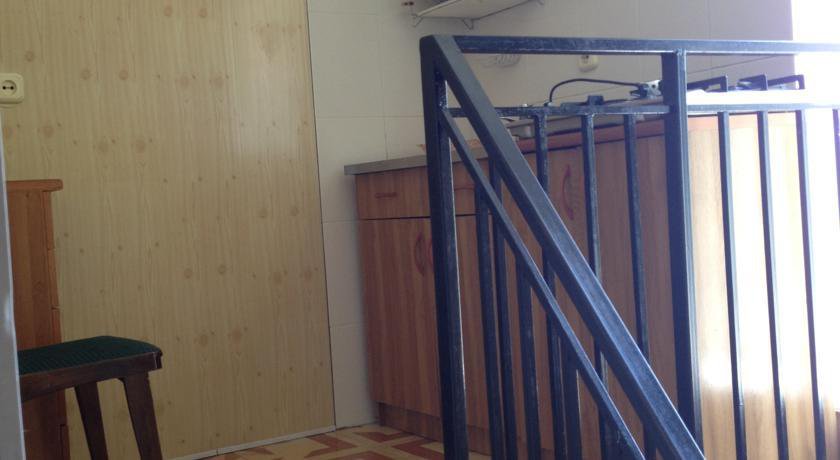 Апартаменты Guest House on Turgeneva Анапа-15